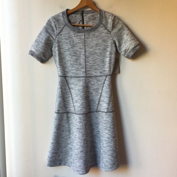 Athleta Tall Textured En Route Dress - Picture 4 of 7